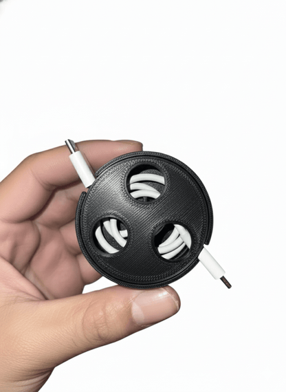 Minimalist EDC Cable Organizer – Compact & Functional - Moikas